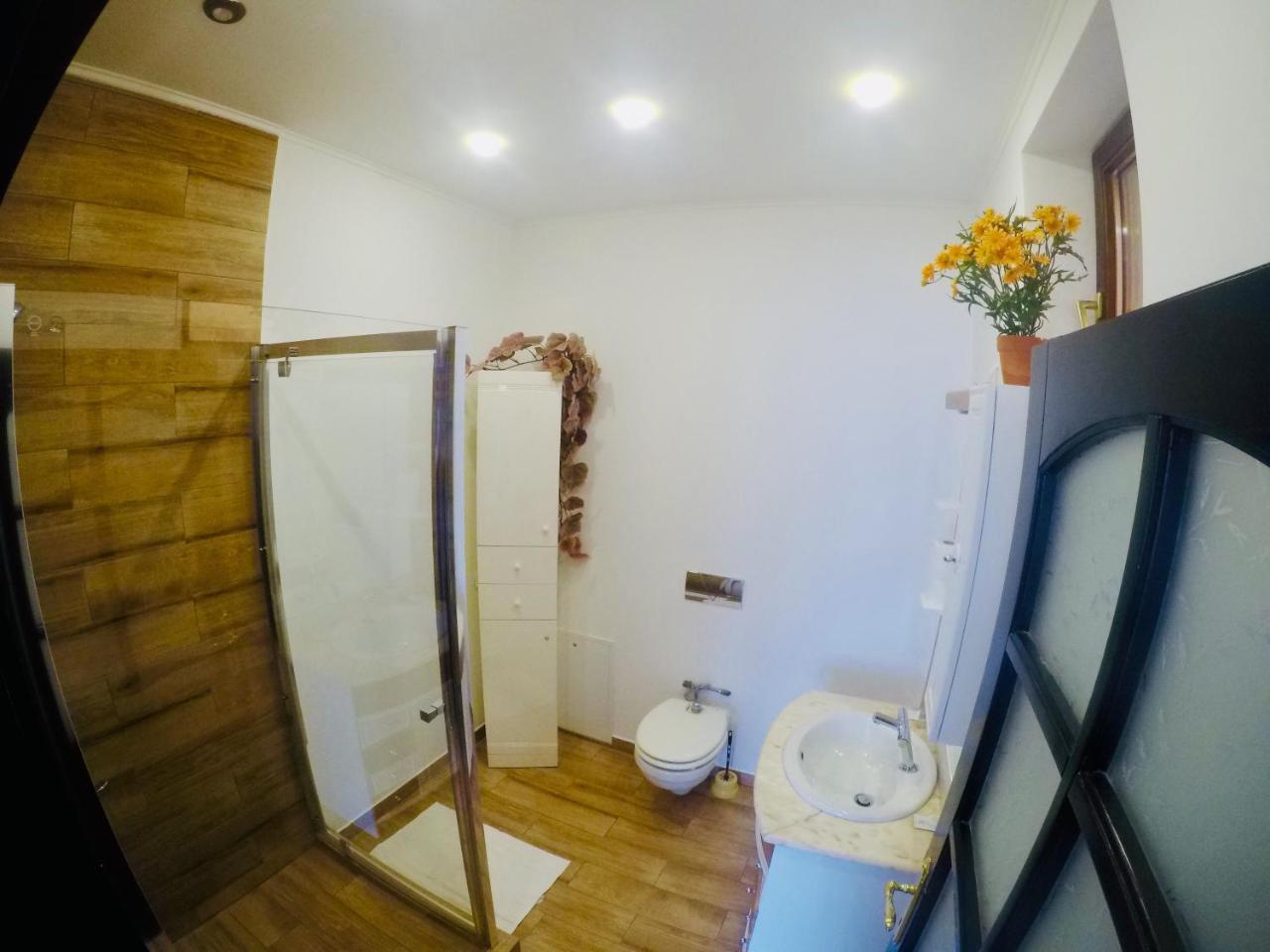 Cristi'S Rooms - Pensiune ออราแด ภายนอก รูปภาพ