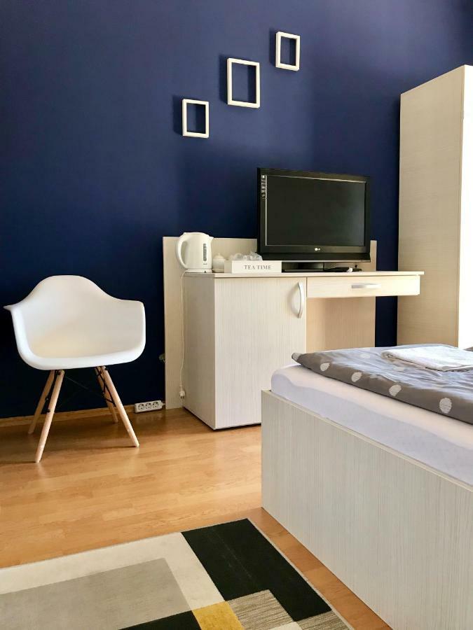 Cristi'S Rooms - Pensiune ออราแด ภายนอก รูปภาพ